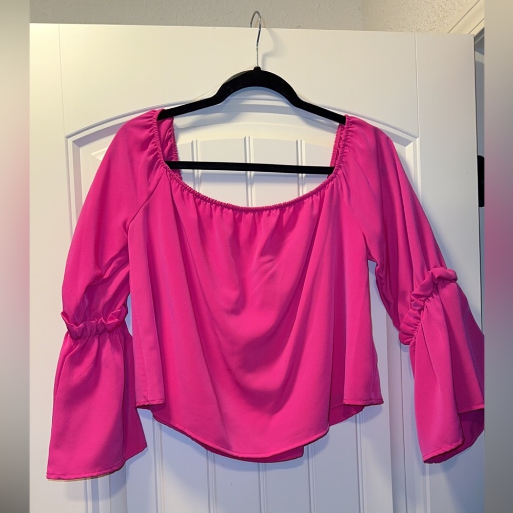 Off The Shoulder 3/4 Flare Sleeve Top